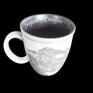 "Oregon" Sketch Coffee Mug. Americaware 15 oz.